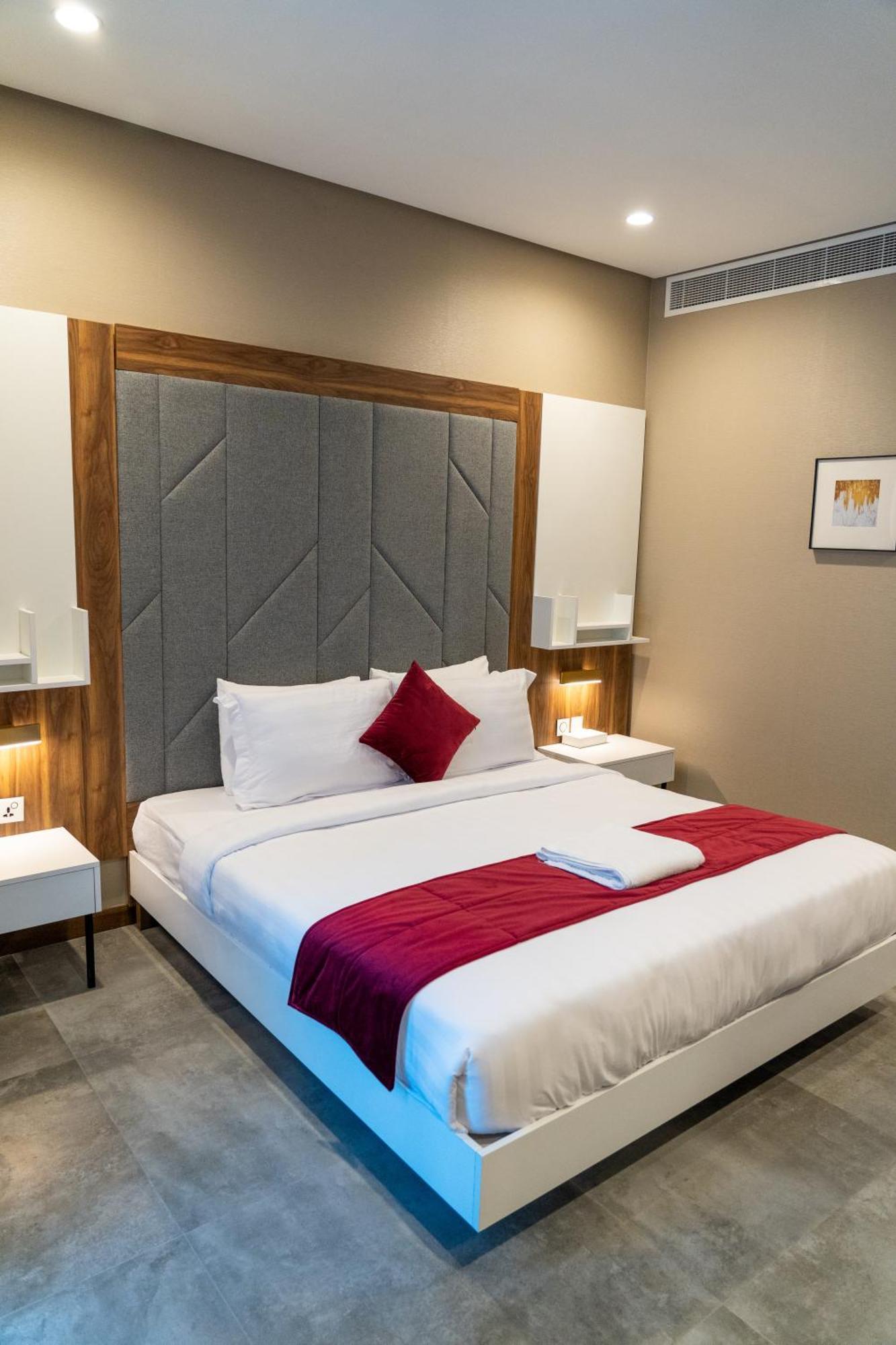 Modern Heights Hotel Manama Exterior photo