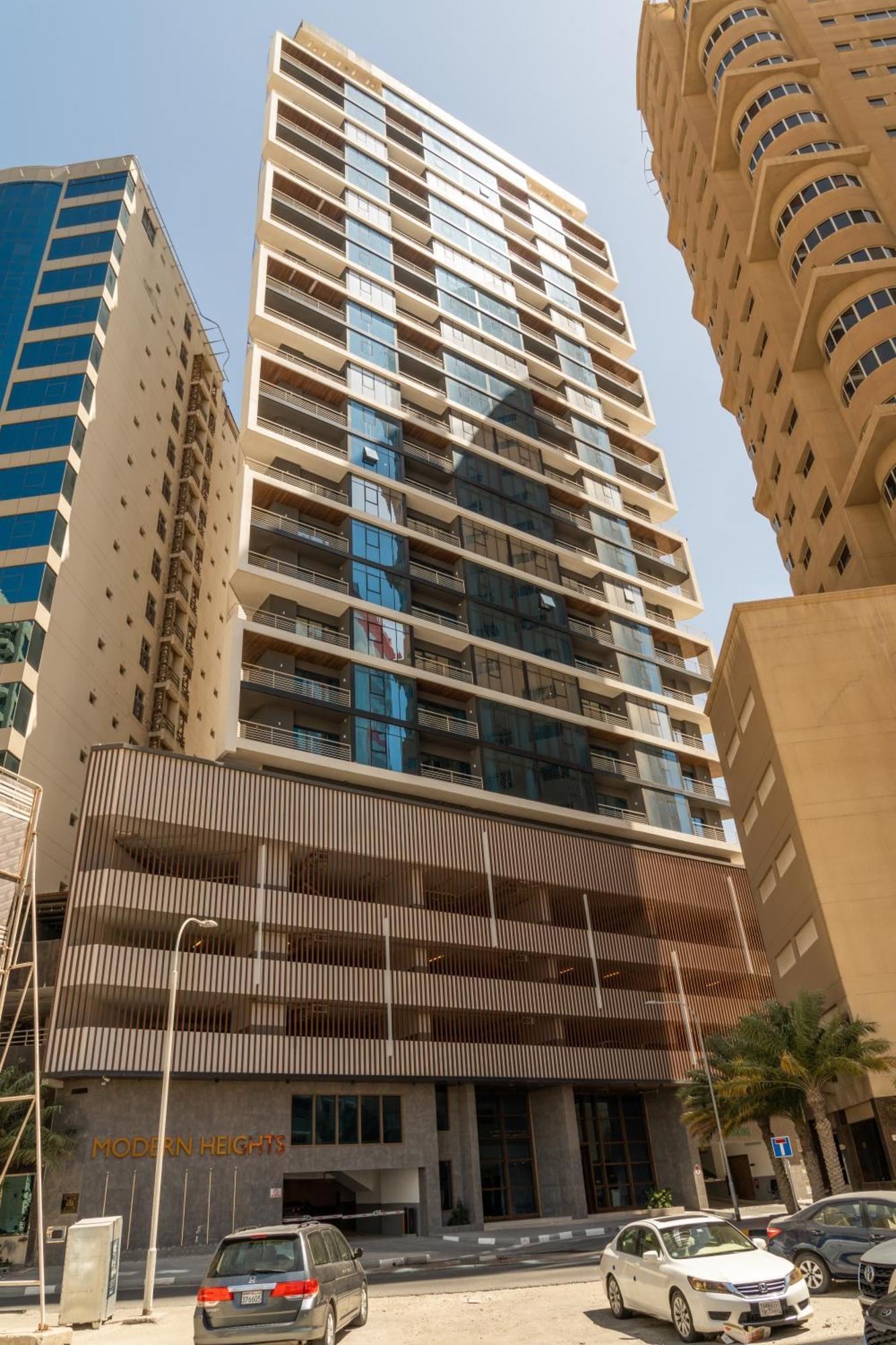 Modern Heights Hotel Manama Exterior photo